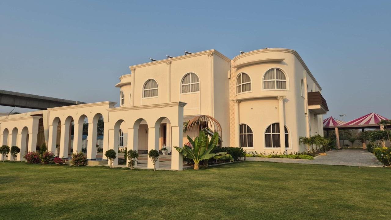 Royal AC Banquet Hall